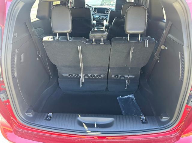 2026 Chrysler Pacifica PACIFICA SELECT