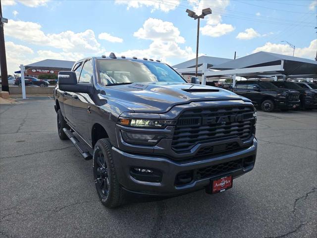 2026 RAM Ram 2500 RAM 2500 BLACK EXPRESS CREW CAB 4X4 64 BOX