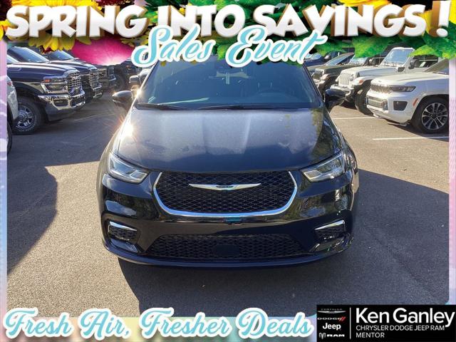 2026 Chrysler Pacifica PACIFICA SELECT AWD