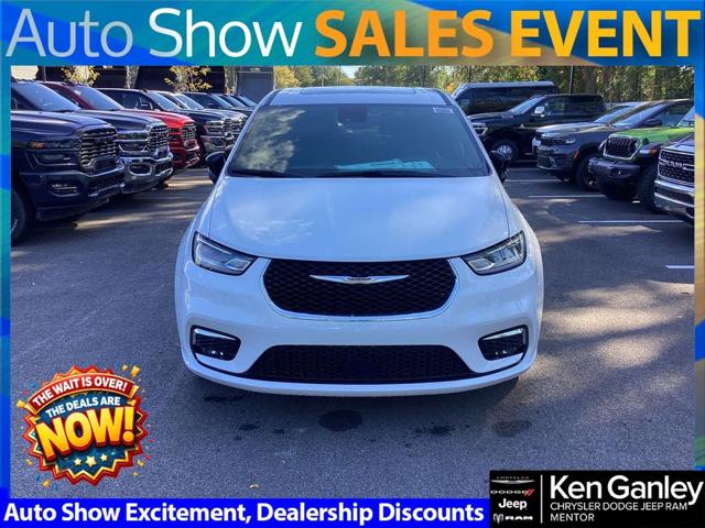 2026 Chrysler Pacifica PACIFICA SELECT AWD