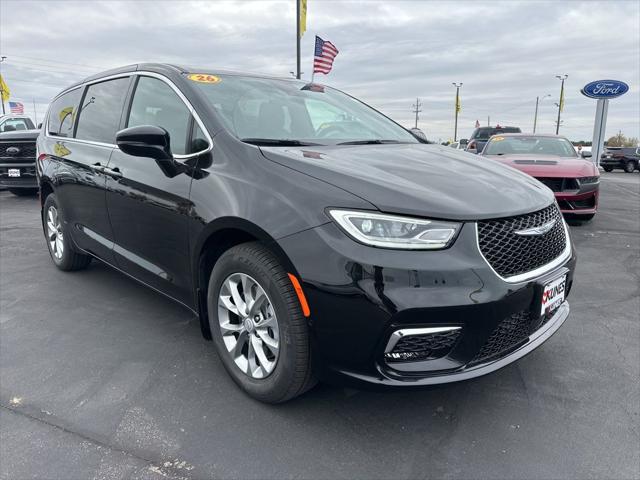 2026 Chrysler Pacifica PACIFICA SELECT AWD