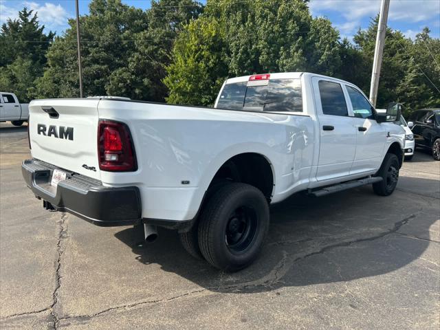 2026 RAM Ram 3500 RAM 3500 TRADESMAN CREW CAB 4X4 8 BOX 2026 RAM Ram 3500 RAM 3500 TRADESMAN CREW CAB 4X4 8 BOX