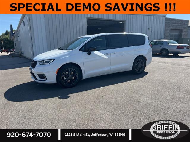 2026 Chrysler Pacifica PACIFICA SELECT