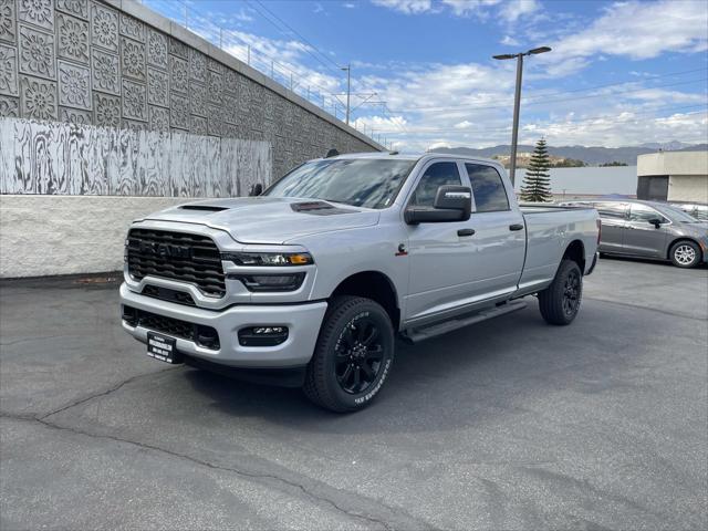2026 RAM Ram 2500 RAM 2500 BLACK EXPRESS CREW CAB 4X4 8 BOX