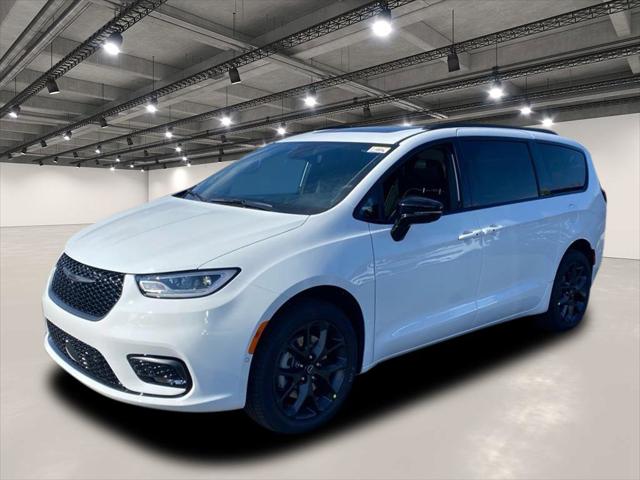 2026 Chrysler Pacifica PACIFICA LIMITED AWD