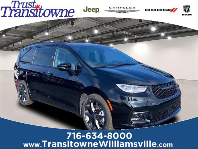 2026 Chrysler Pacifica PACIFICA LIMITED AWD