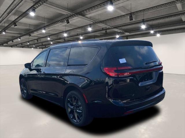 2026 Chrysler Pacifica PACIFICA LIMITED AWD