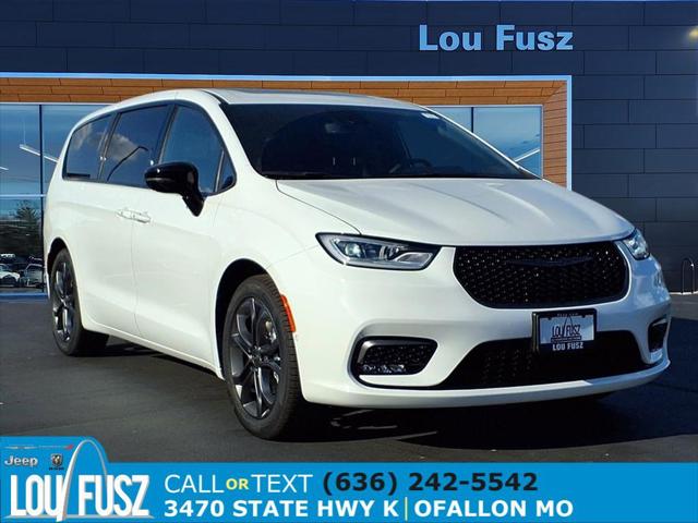 2026 Chrysler Pacifica PACIFICA SELECT