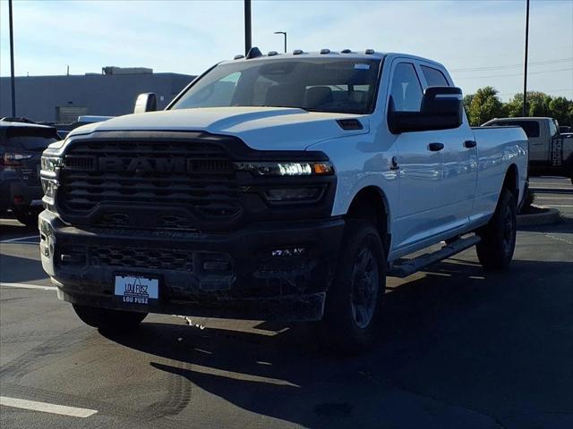 2026 RAM Ram 3500 RAM 3500 TRADESMAN CREW CAB 4X4 8 BOX