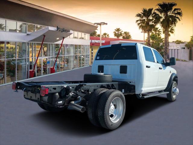 2026 RAM Ram 5500 Chassis Cab RAM 5500 TRADESMAN CHASSIS CREW CAB 4X4 60 CA