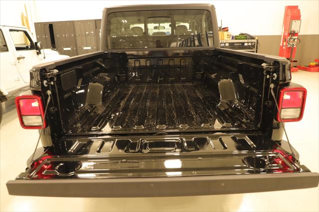 2025 Jeep Gladiator GLADIATOR SPORT 4X4 2025 Jeep Gladiator GLADIATOR SPORT 4X4