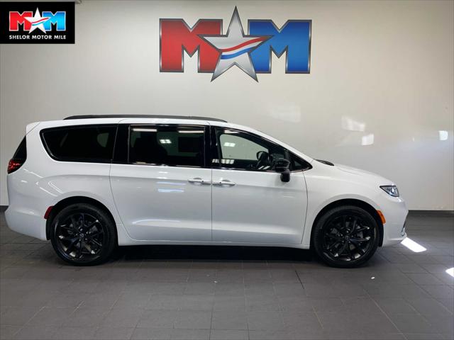 2026 Chrysler Pacifica PACIFICA LIMITED AWD