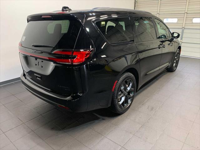 2026 Chrysler Pacifica PACIFICA LIMITED AWD