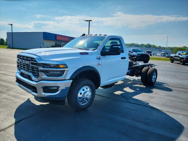 2026 RAM Ram 3500 Chassis Cab RAM 3500 TRADESMAN CHASSIS REGULAR CAB 4X4 84 CA