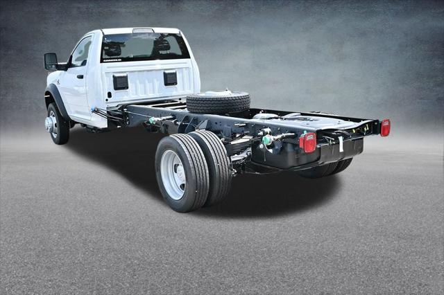 2026 RAM Ram 5500 Chassis Cab RAM 5500 TRADESMAN CHASSIS REGULAR CAB 4X2 108 CA