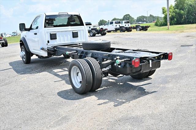 2026 RAM Ram 5500 Chassis Cab RAM 5500 TRADESMAN CHASSIS REGULAR CAB 4X2 108 CA