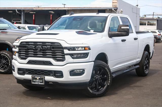2026 RAM Ram 2500 RAM 2500 BLACK EXPRESS CREW CAB 4X2 64 BOX