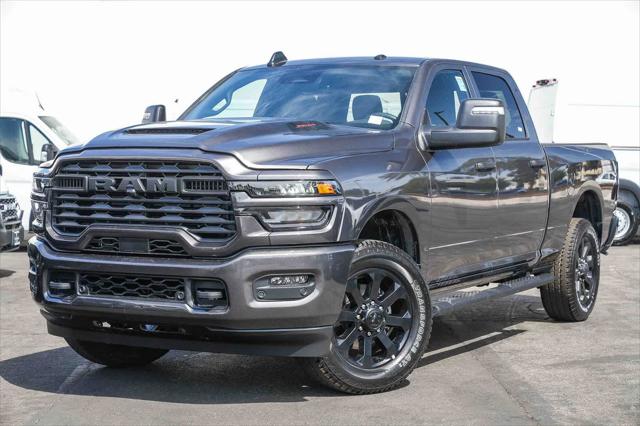 2026 RAM Ram 2500 RAM 2500 BLACK EXPRESS CREW CAB 4X2 64 BOX 2026 RAM Ram 2500 RAM 2500 BLACK EXPRESS CREW CAB 4X2 64 BOX