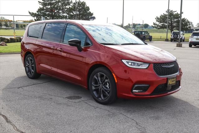 2026 Chrysler Pacifica PACIFICA SELECT