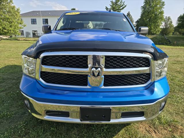 2021 RAM 1500 Classic Tradesman Crew Cab 4x4 57 Box