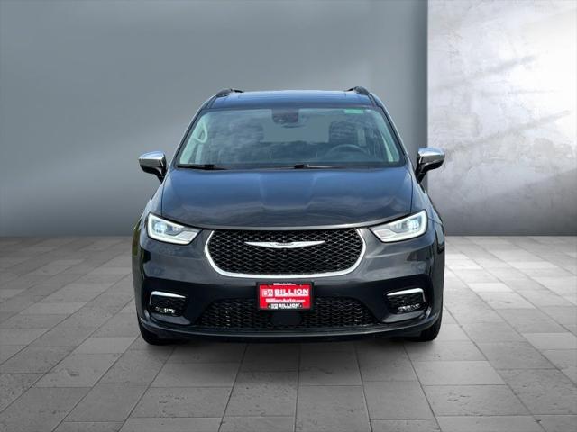 2023 Chrysler Pacifica Limited AWD