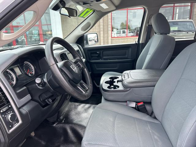 2017 RAM 1500 Tradesman Quad Cab 4x4 64 Box 2017 RAM 1500 Tradesman Quad Cab 4x4 64 Box