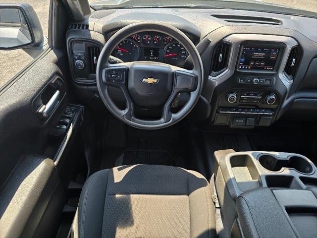 2021 Chevrolet Silverado 1500 2WD Crew Cab Short Bed Custom