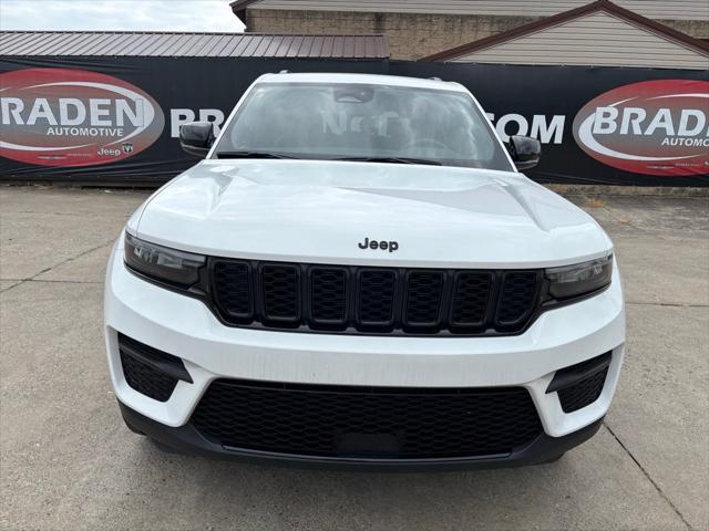 2023 Jeep Grand Cherokee Altitude 4x4