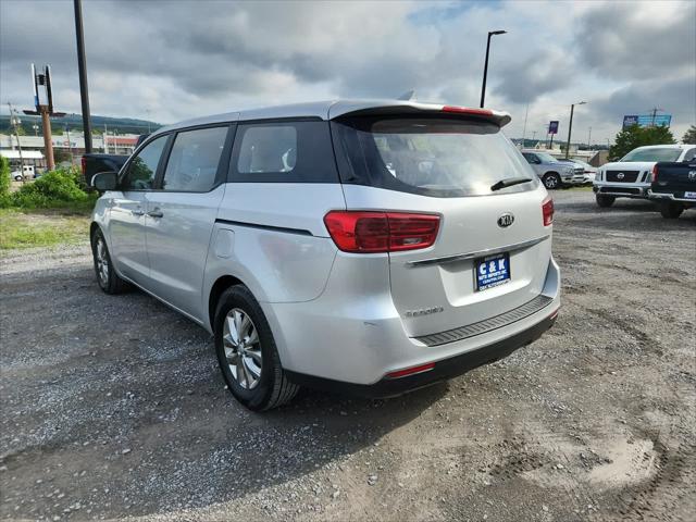 2019 Kia Sedona L