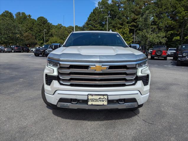 2022 Chevrolet Silverado 1500 4WD Crew Cab Short Bed High Country