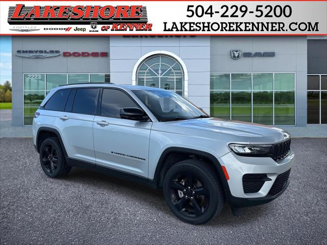 2023 Jeep Grand Cherokee Altitude 4x4