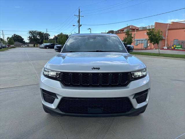 2023 Jeep Grand Cherokee Altitude 4x4