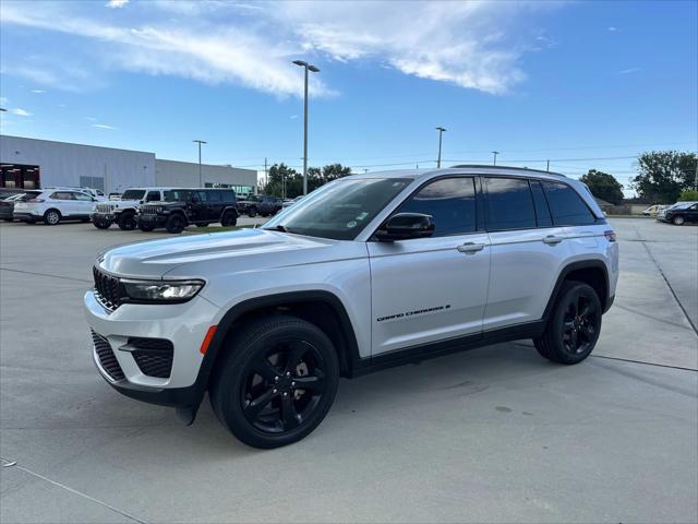 2023 Jeep Grand Cherokee Altitude 4x4