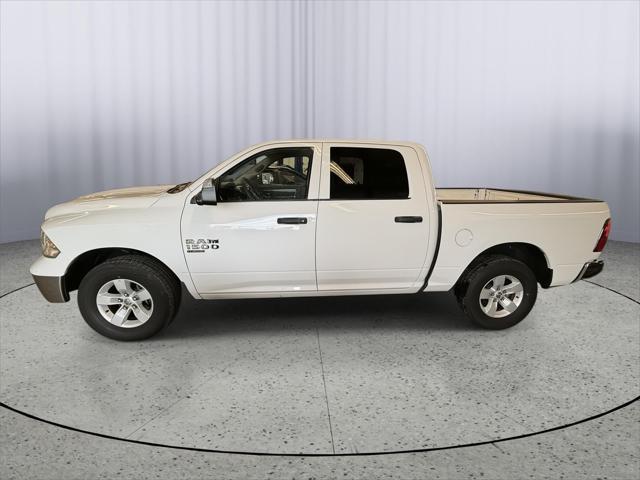 2023 RAM 1500 Classic SLT Crew Cab 4x4 57 Box 2023 RAM 1500 Classic SLT Crew Cab 4x4 57 Box
