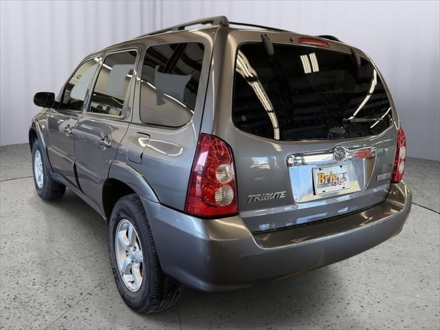 2005 Mazda Tribute s