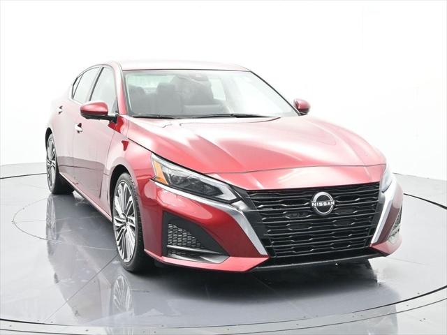 2023 Nissan Altima SL FWD