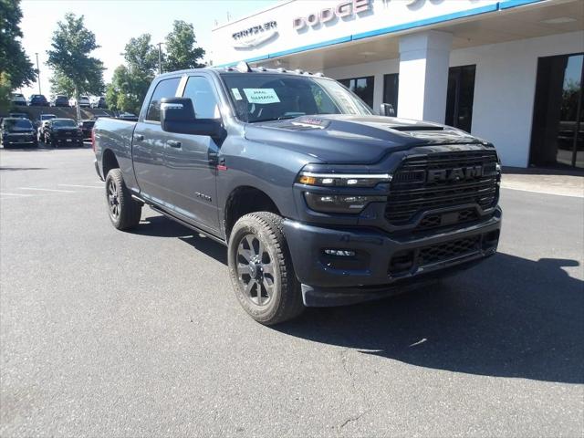 2025 RAM 2500 Laramie Crew Cab 4x4 64 Box