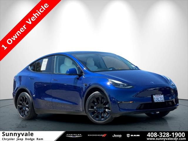 2022 Tesla Model Y Long Range Dual Motor All-Wheel Drive