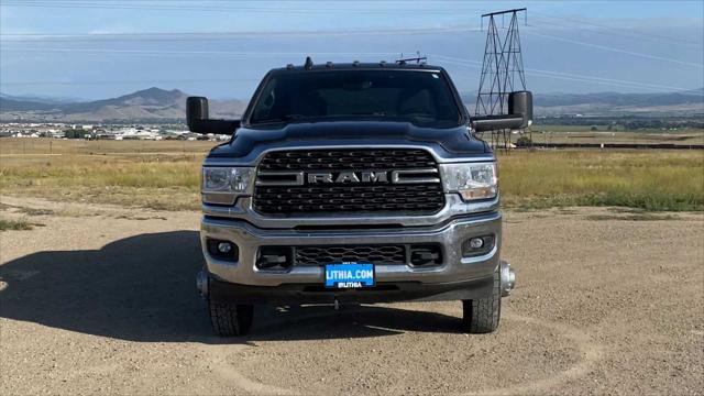 2022 RAM 3500 Big Horn Crew Cab 4x4 8 Box