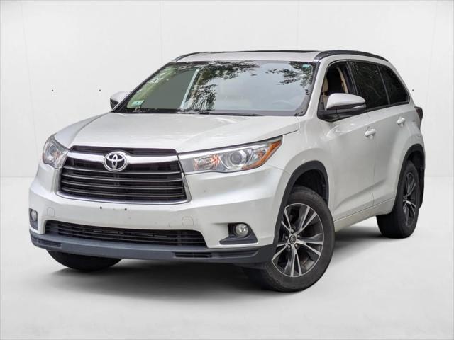 2016 Toyota Highlander XLE V6