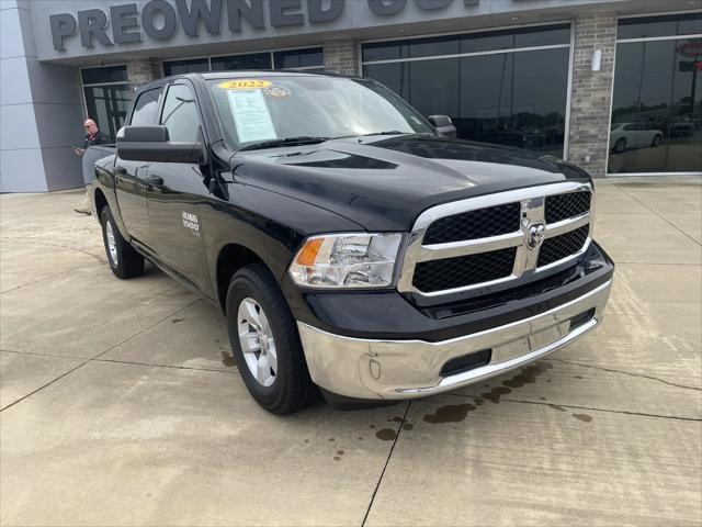 2022 RAM 1500 Classic SLT Crew Cab 4x2 57 Box