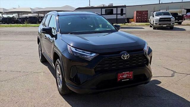 2023 Toyota RAV4 XLE 2023 Toyota RAV4 XLE