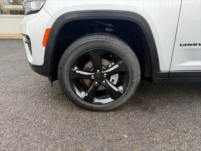 2023 Jeep Grand Cherokee Altitude 4x4