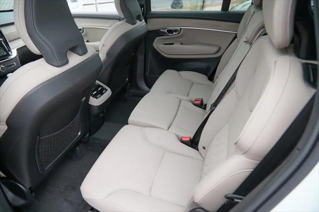 2026 Volvo XC90 Plus, B6 AWD Gas (mild hybrid), Gasoline, Bright, 7 Seats