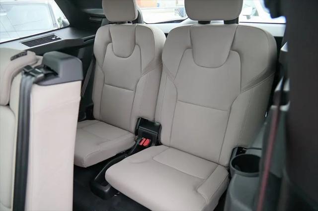 2026 Volvo XC90 Plus, B6 AWD Gas (mild hybrid), Gasoline, Bright, 7 Seats