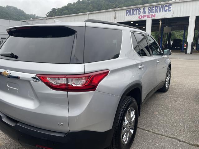 2021 Chevrolet Traverse AWD LT Cloth