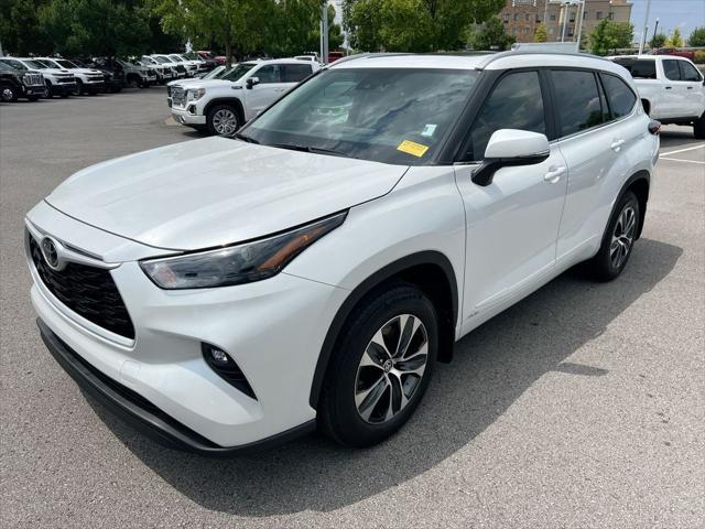 2025 Toyota Highlander Hybrid XLE