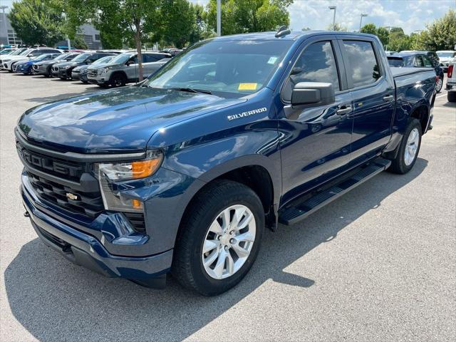 2022 Chevrolet Silverado 1500 2WD Crew Cab Short Bed Custom