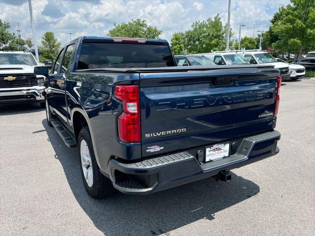 2022 Chevrolet Silverado 1500 2WD Crew Cab Short Bed Custom