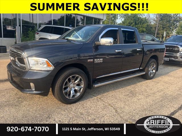 2017 RAM 1500 Limited Crew Cab 4x4 57 Box